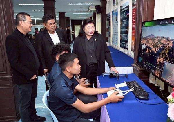 เปิดศูนย์เรียนรู้โดรนท่องเที่ยว 2 วิทยาลัยพังงา