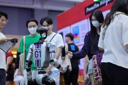 AI PC กระตุ้นยอดโน้ตบุ๊กสูงสุดงาน COMMART UNLIMIT 2025