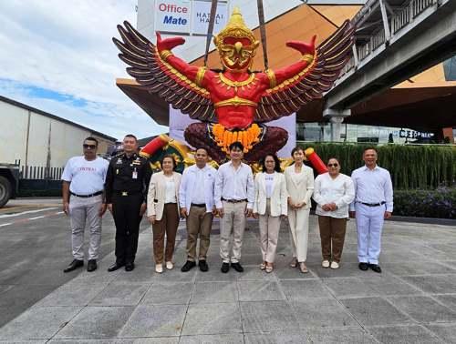 ห้างเซ็นทรัลเฟสติวัลหาดใหญ่ อัญเชิญ “พระครุฑพ่าห์” ขึ้นประดิษฐาน ภายหลังการบูรณะซ่อมแซมเสร็จสิ้น
