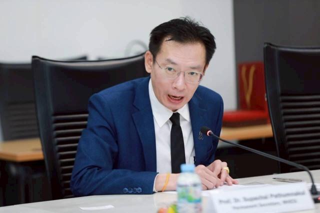 อว.เร่งคุ้มครอง นศ.ทันตแพทย์เนชั่นให้สอบใบประกอบวิชาชีพ